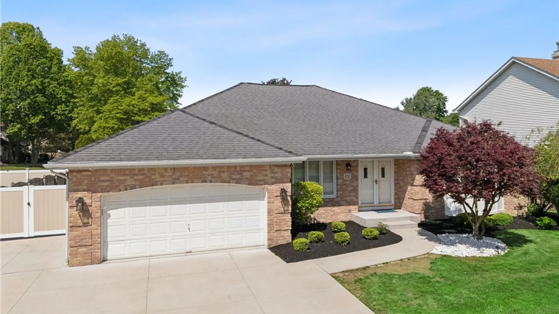 Property at 432 Wood Acres Drive, Amherst, NY 14051 3