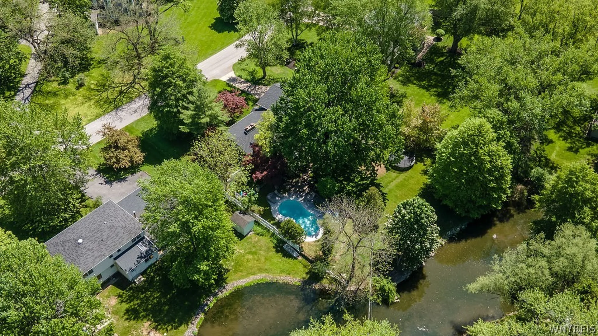 Property at 5326 Willow Lake Drive, Clarence, NY 14031 38
