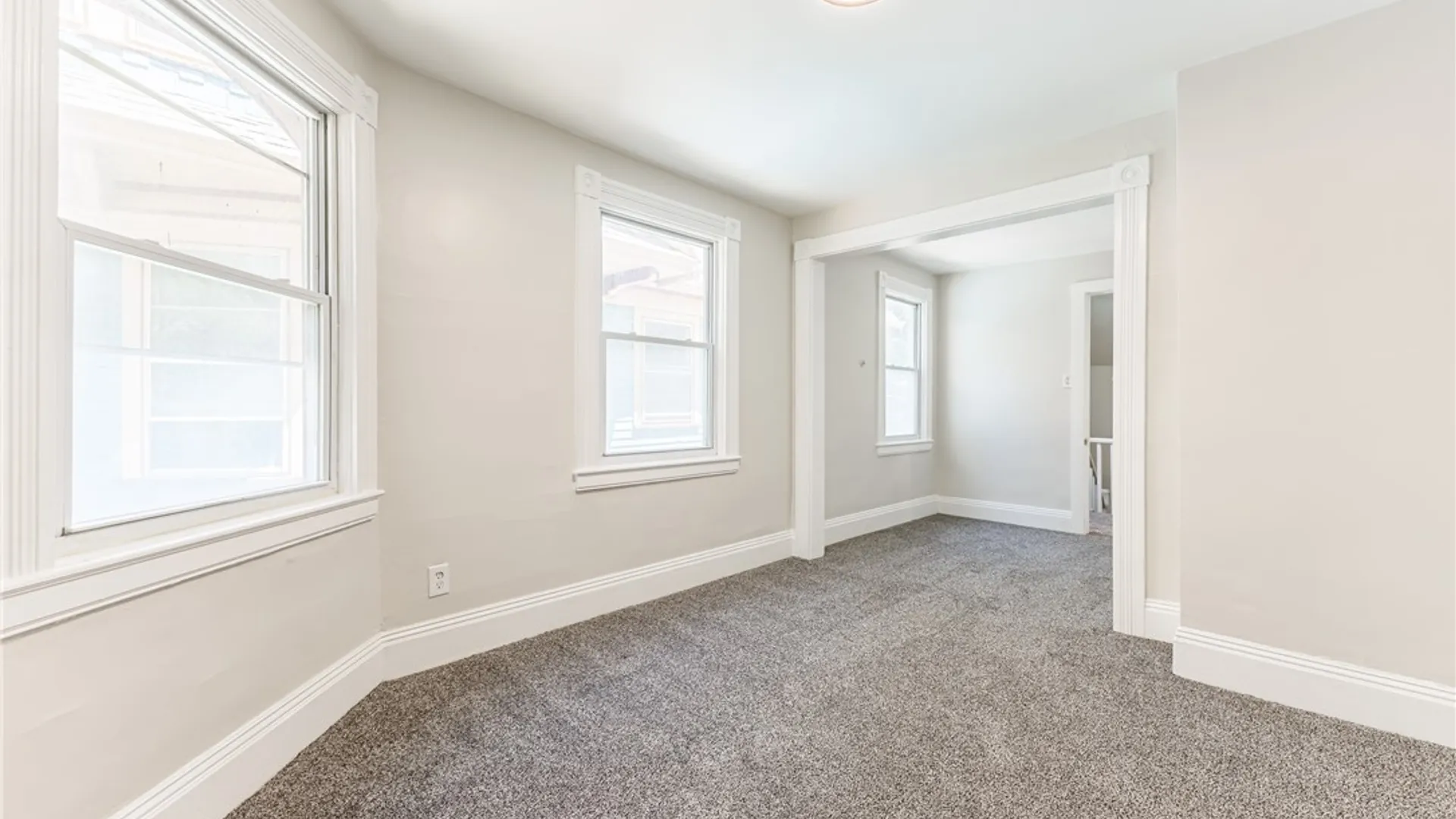 Property at 474 Alexander Street, Rochester, NY 14605 27