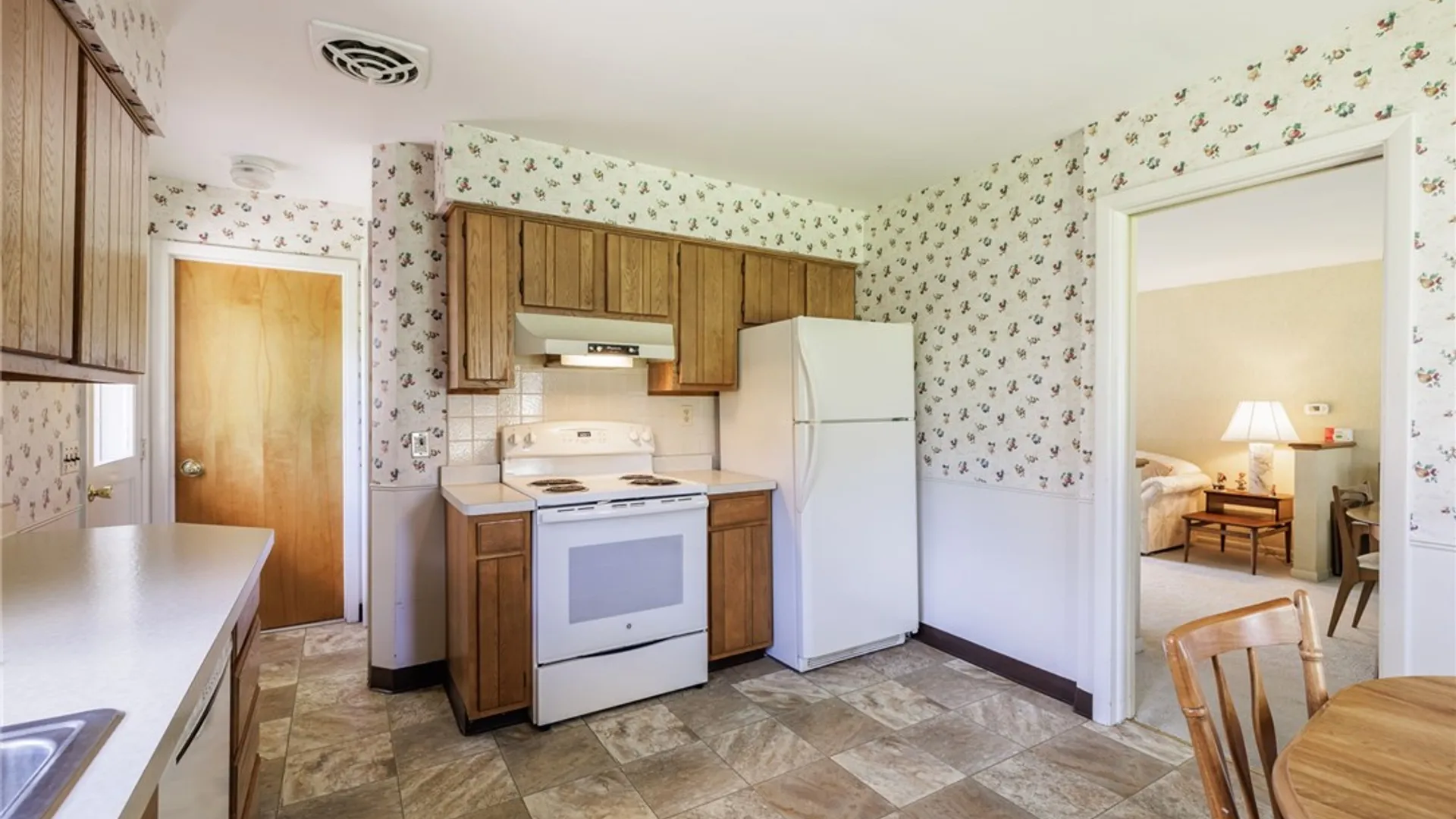 Property at 30 Danbury Circle, Brighton, NY 14618 11