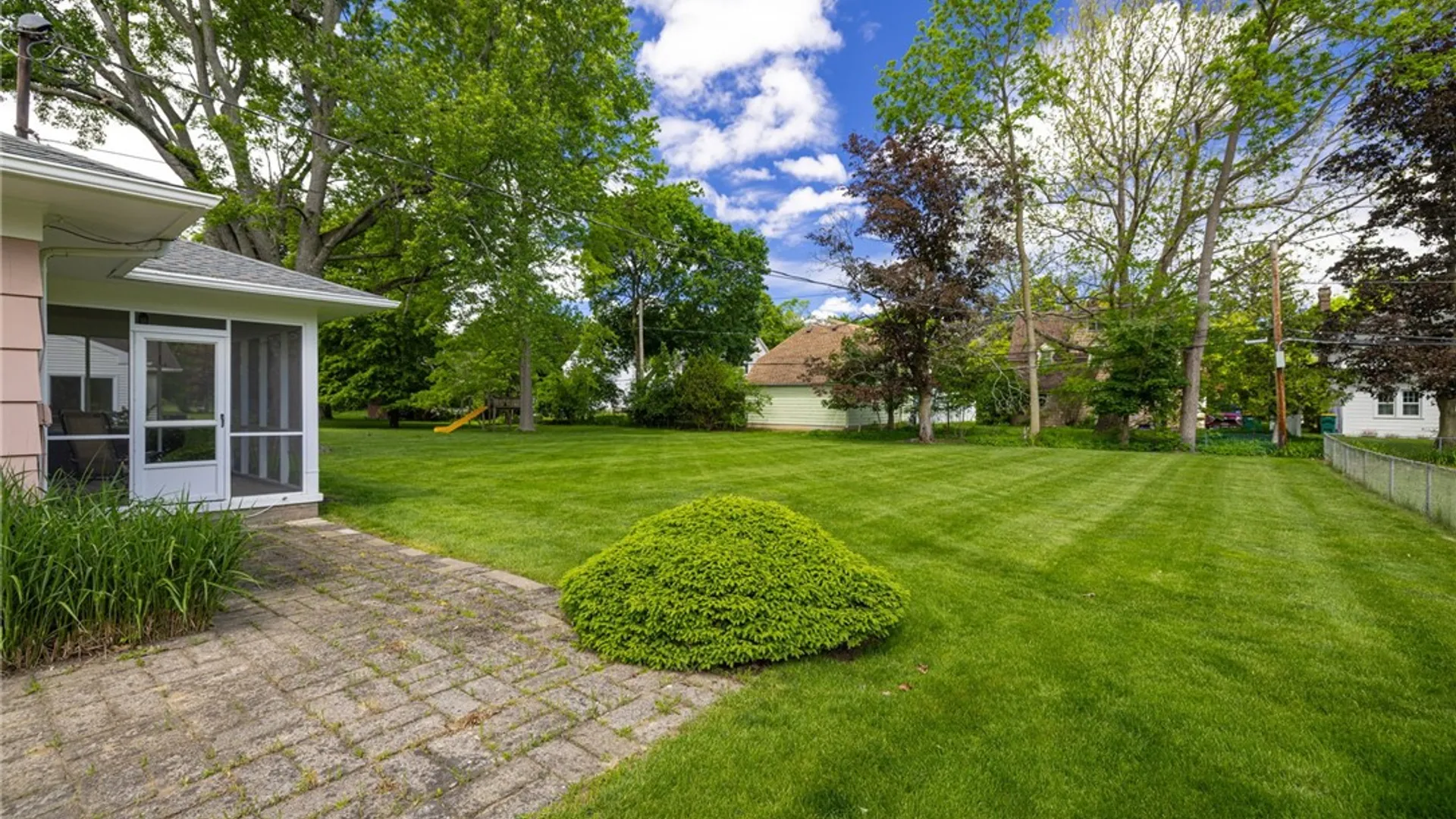 Property at 30 Danbury Circle, Brighton, NY 14618 29