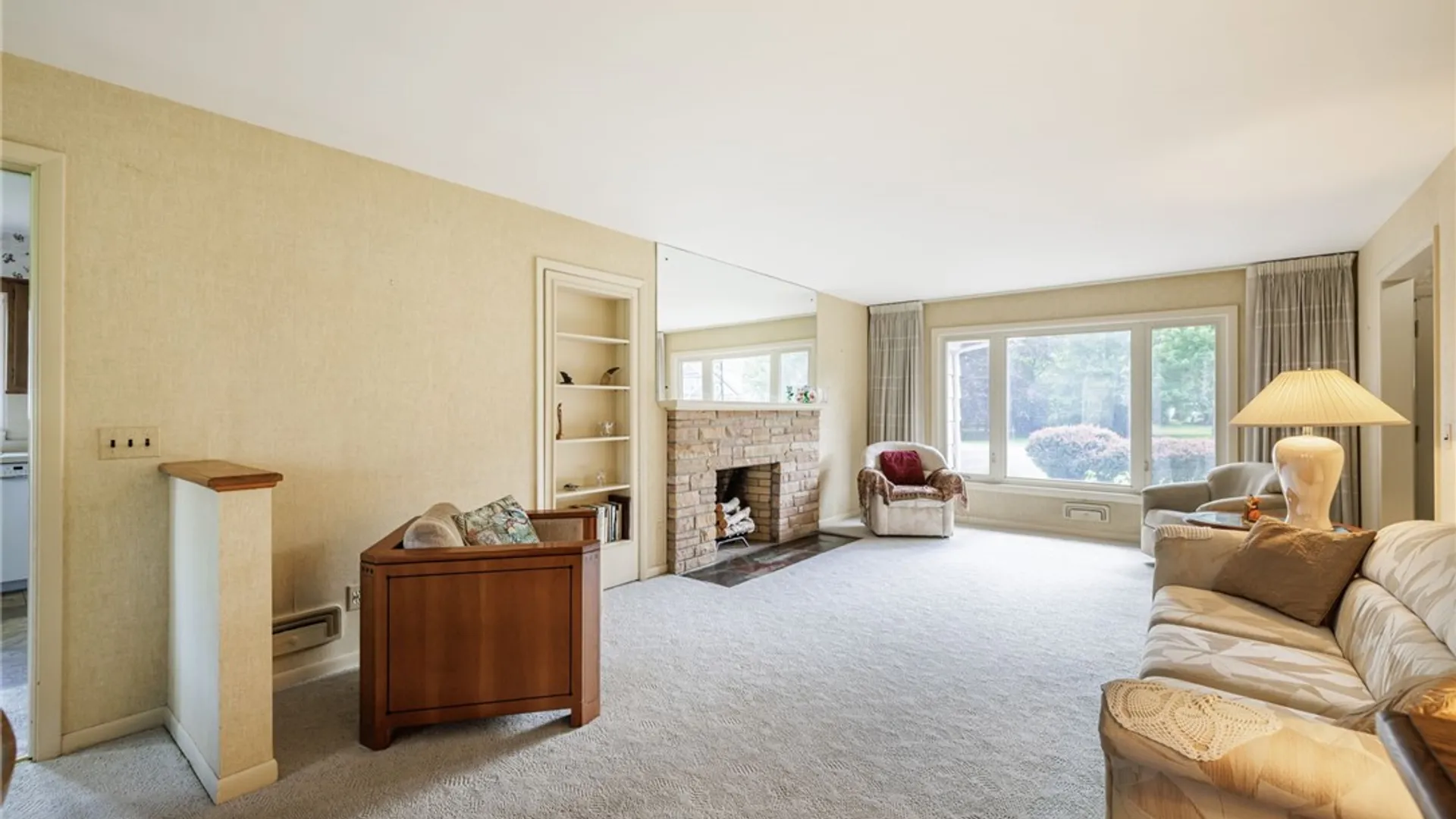 Property at 30 Danbury Circle, Brighton, NY 14618 6