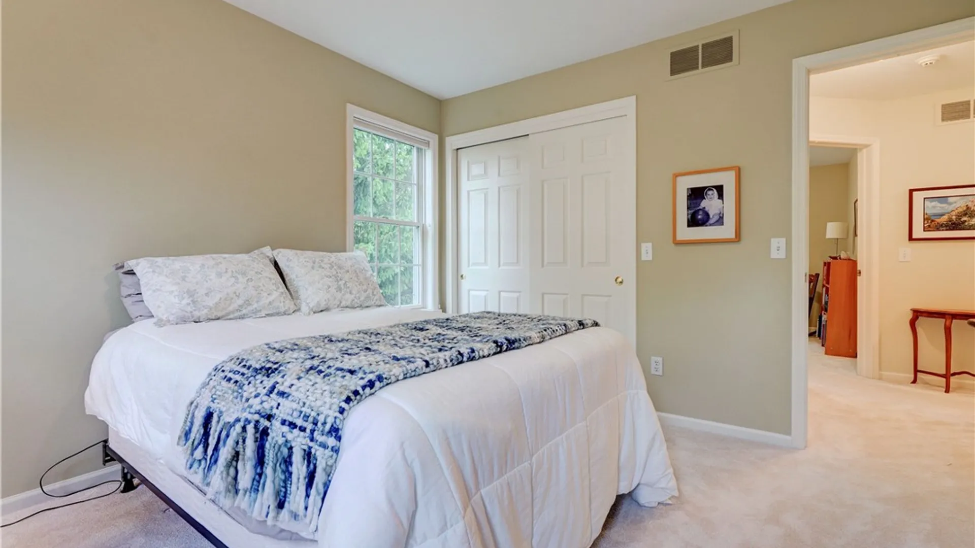 Property at 2 Founders Green, Pittsford, NY 14534 23