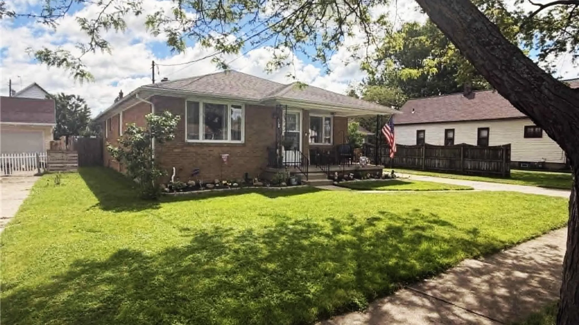 Property at 17 Warsaw Street, Lancaster, NY 14043 2
