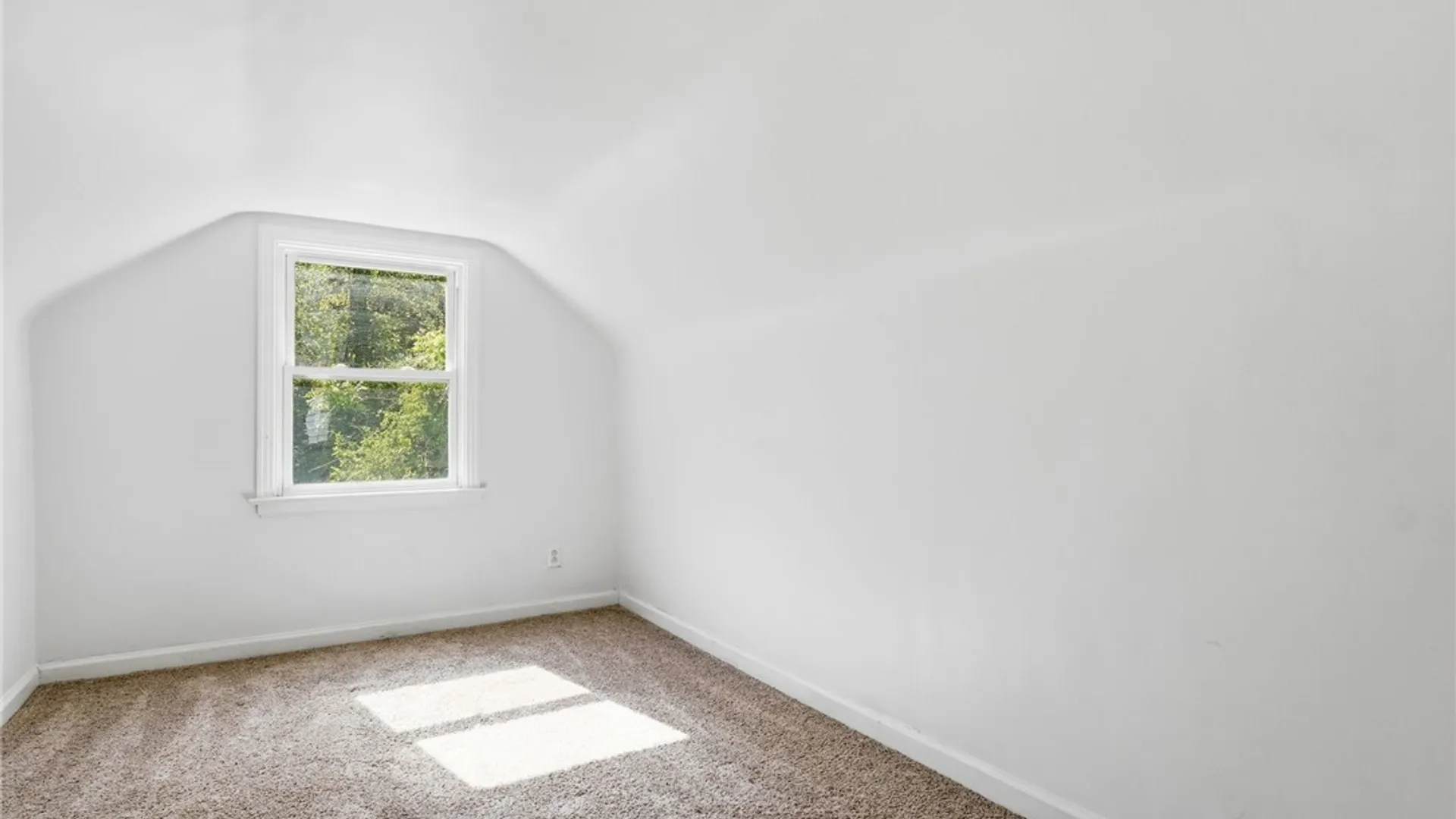 Property at 563 Holmes Road, Greece, NY 14626 16