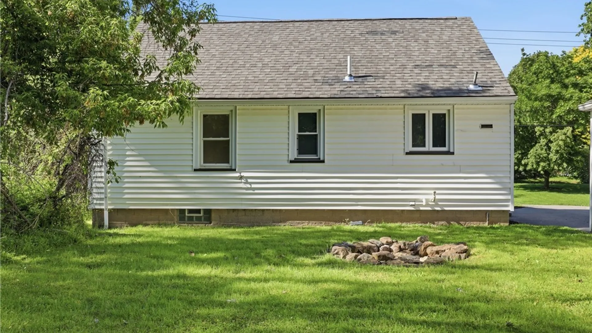 Property at 563 Holmes Road, Greece, NY 14626 24
