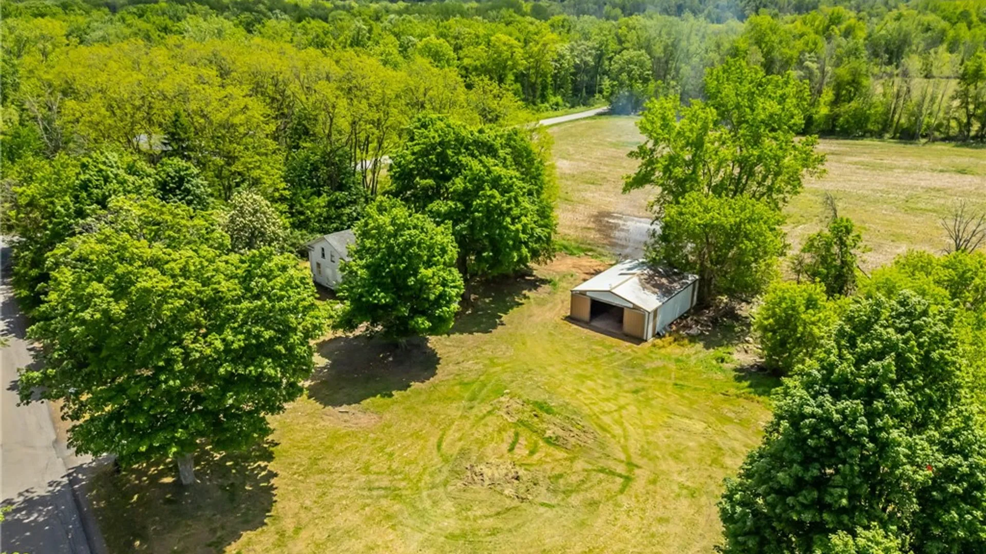 Property at 17156 Ladue Road, Clarendon, NY 14470 7