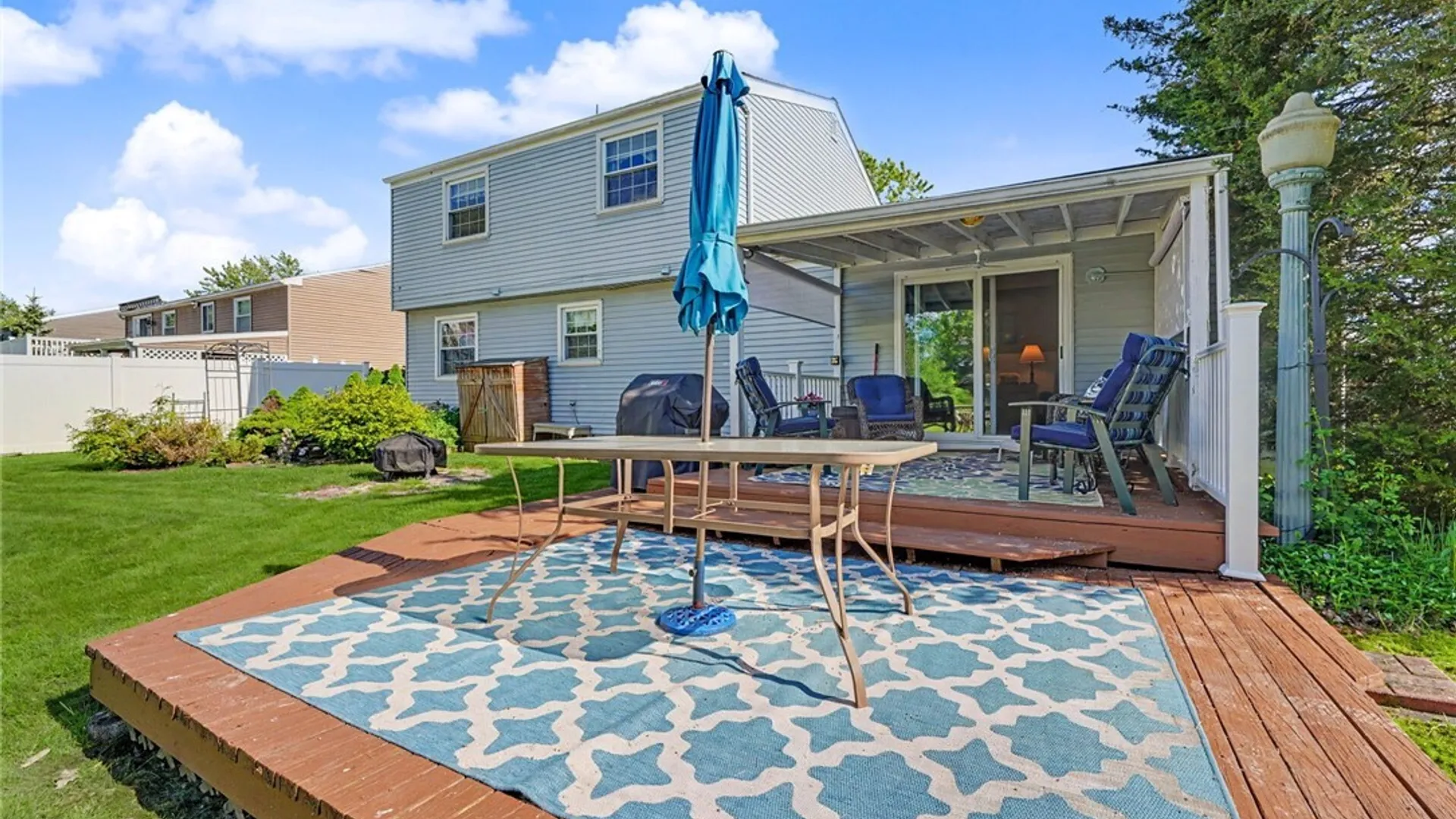 Property at 8 Vermont Place, West Seneca, NY 14224 34
