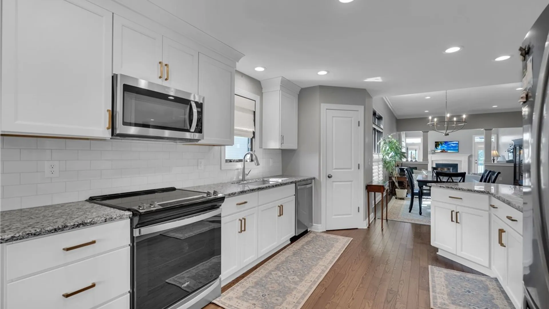 Property at 4 Aurora Mills Drive, Aurora, NY 14052 13