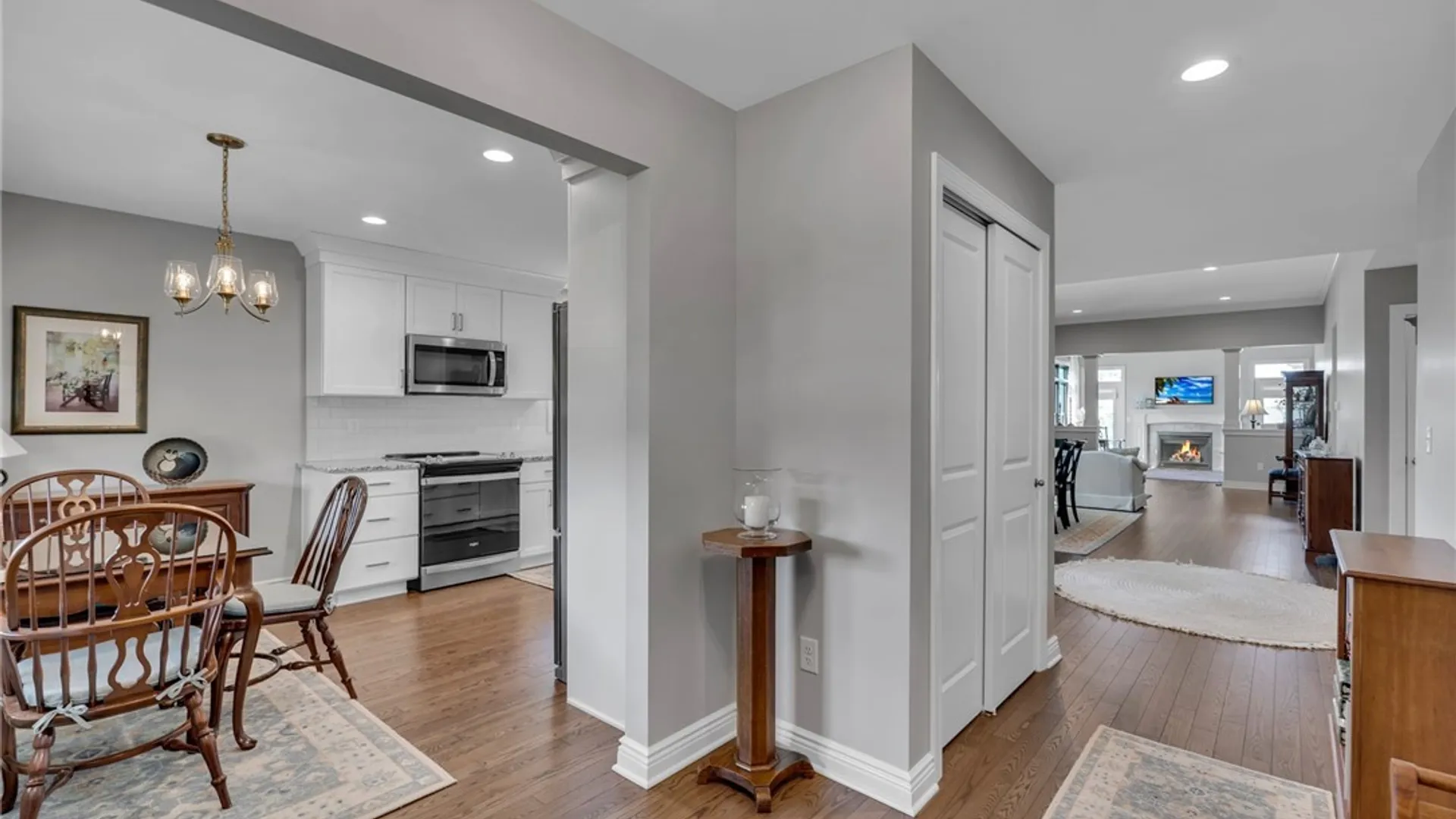 Property at 4 Aurora Mills Drive, Aurora, NY 14052 8