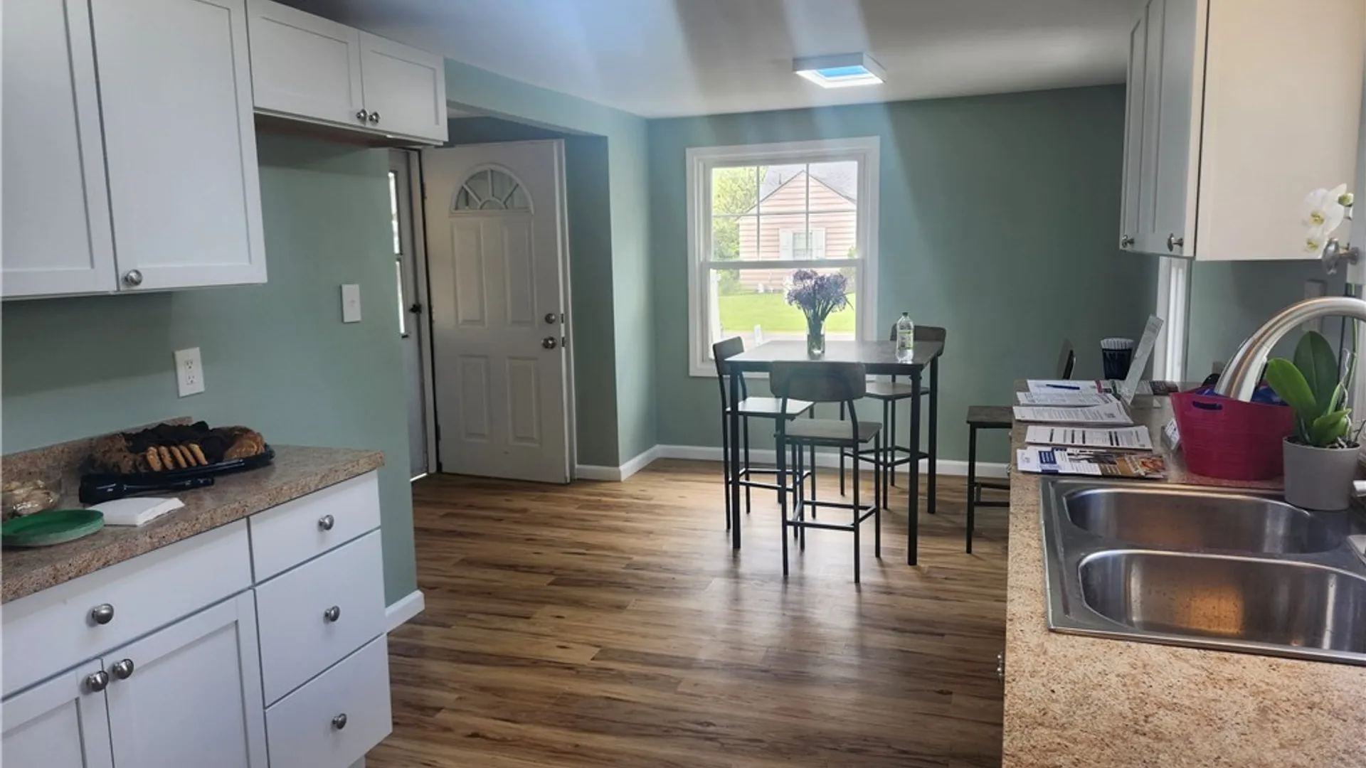 Property at 206 Marilyn Avenue, Salina, NY 13212 18