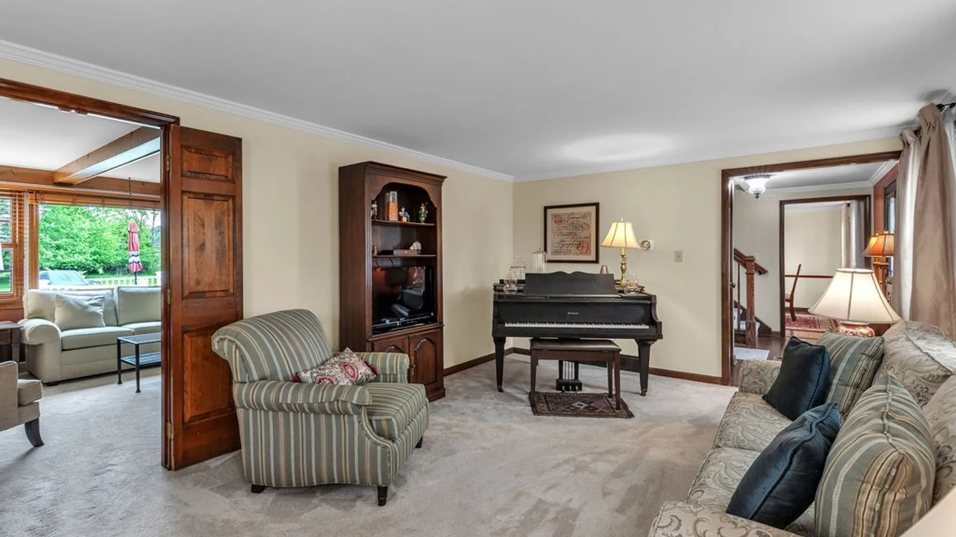 Property at 8085 Roseville Lane, Clarence, NY 14051 8