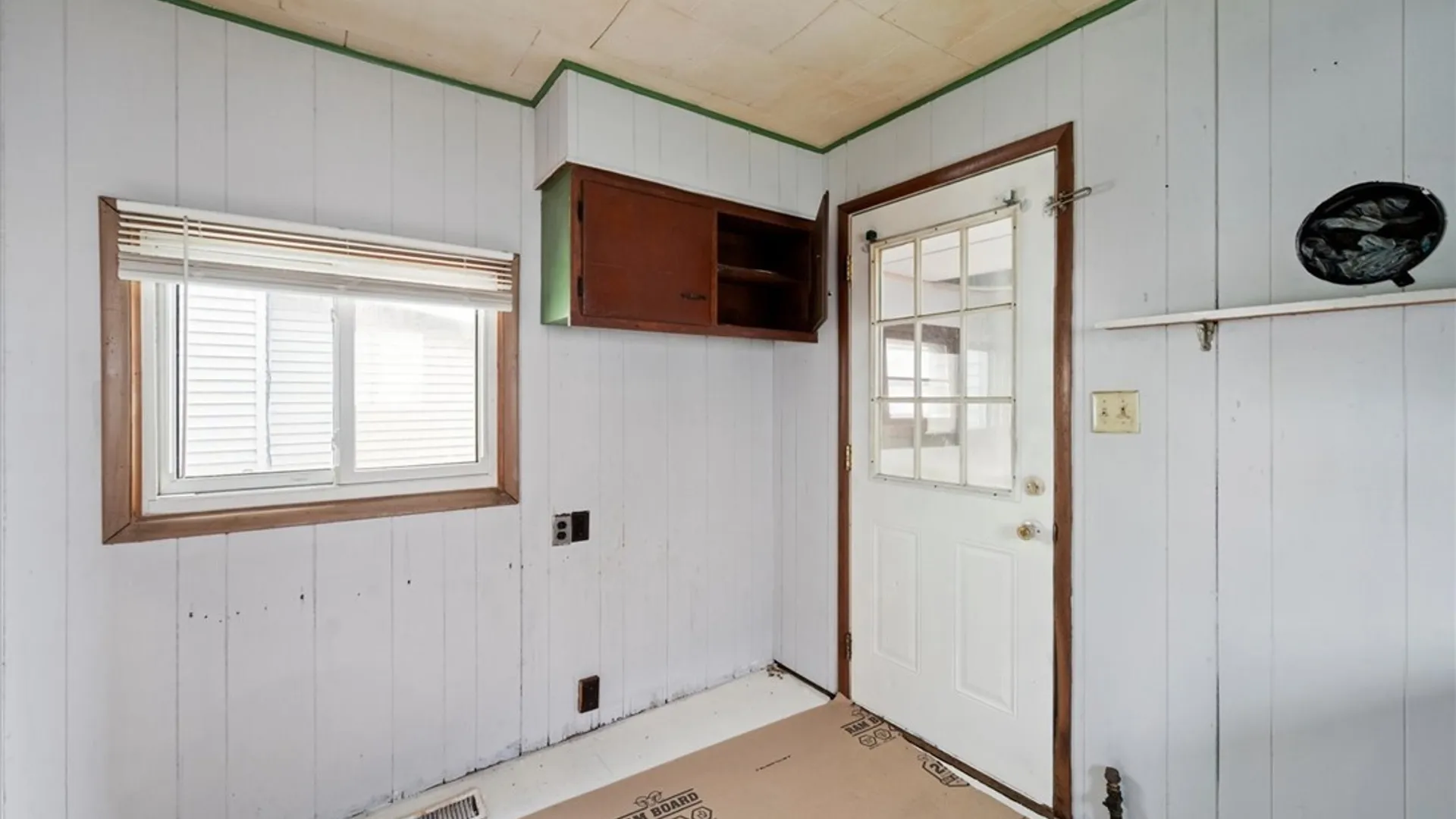 Property at 270 E Clark Street, German Flatts, NY 13357 12