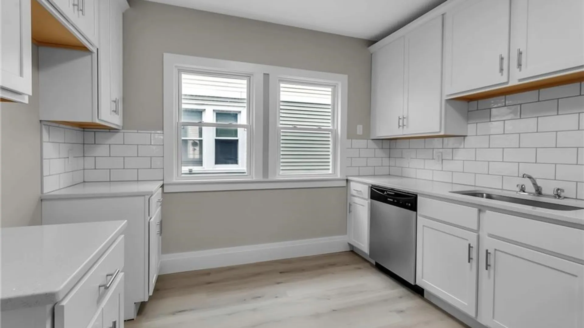 Property at 2514 Delaware Avenue, Buffalo, NY 14216 4