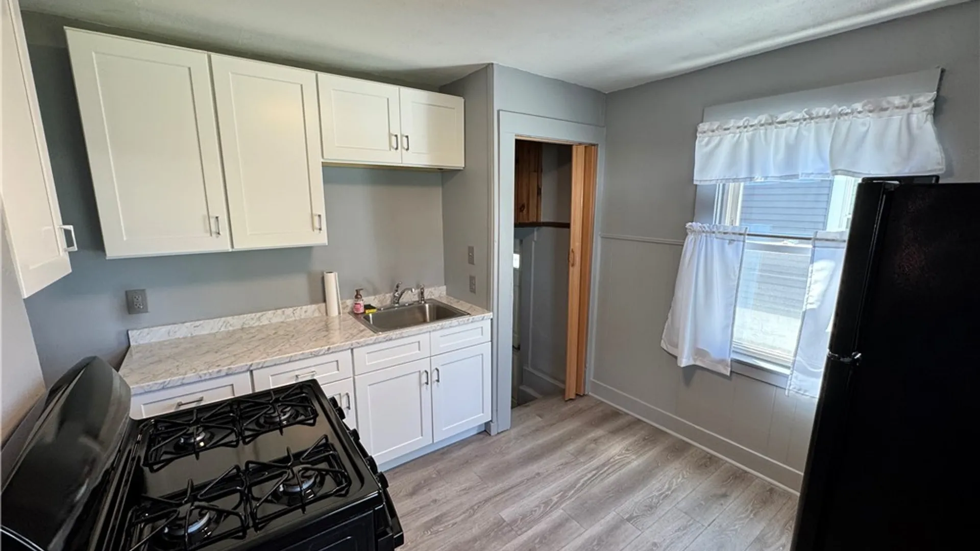 Property at 260 Hillsdale Avenue, Syracuse, NY 13206 13