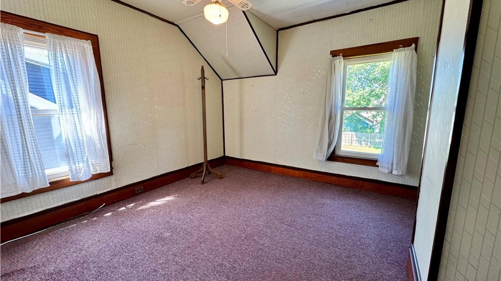 Property at 260 Hillsdale Avenue, Syracuse, NY 13206 15