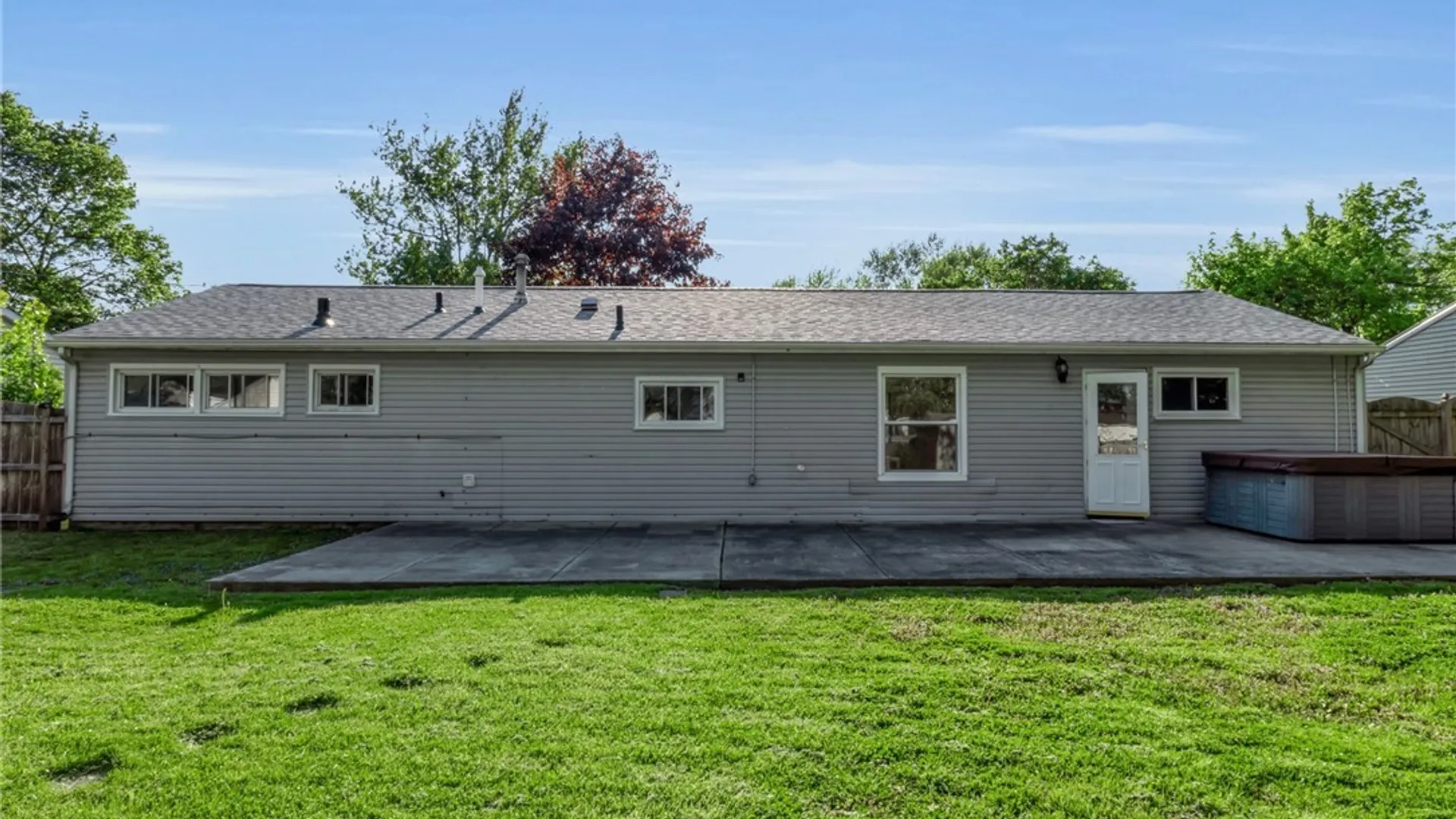 Property at 23 Alys Drive, Cheektowaga, NY 14043 5