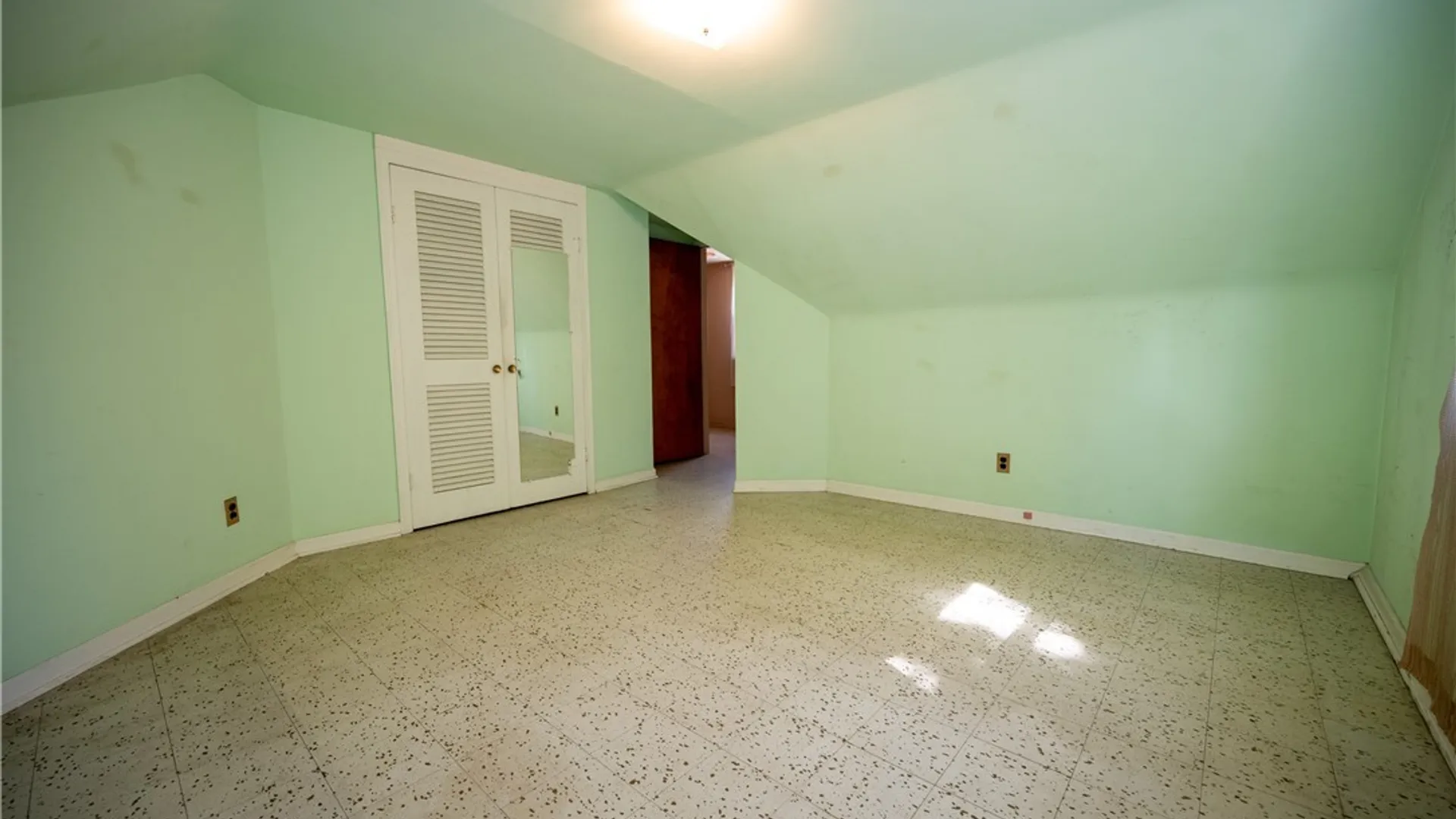 Property at 44 Warren Avenue, West Seneca, NY 14224 29