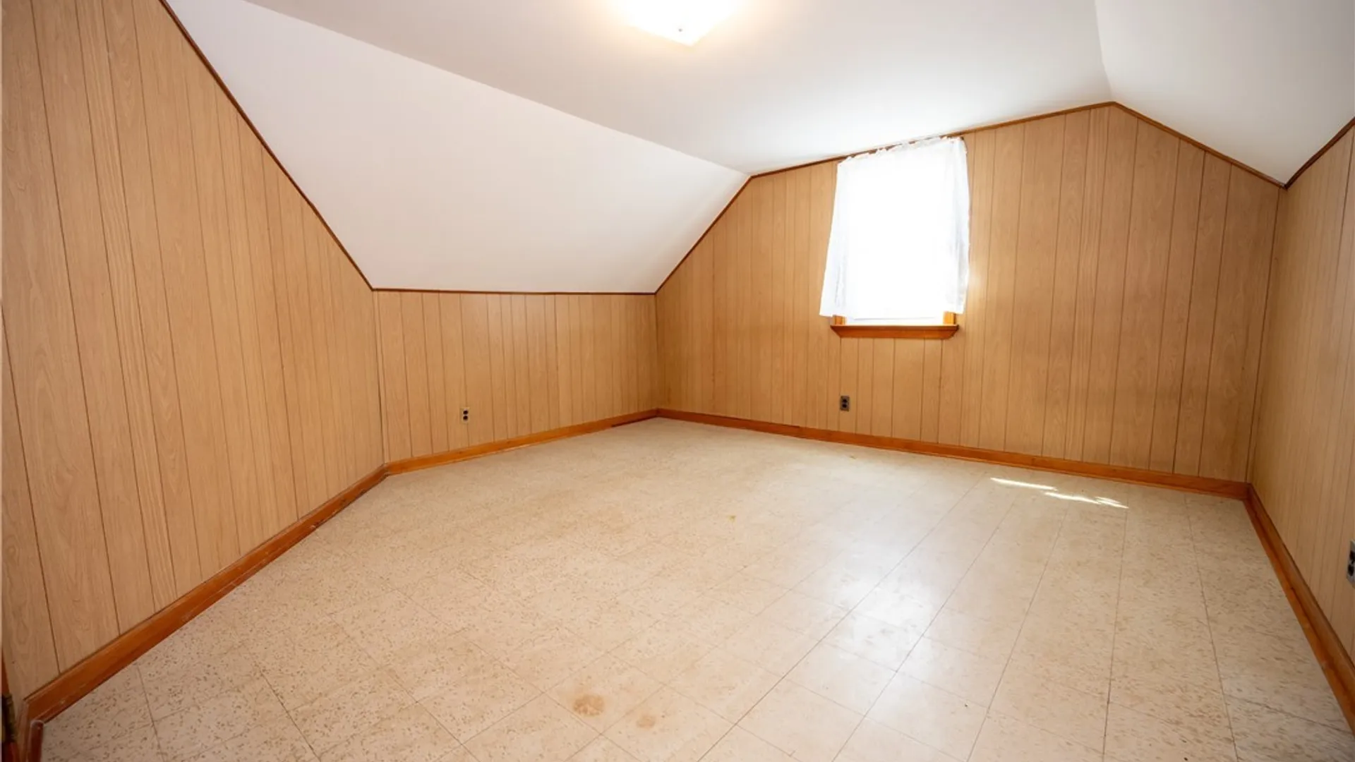 Property at 44 Warren Avenue, West Seneca, NY 14224 30
