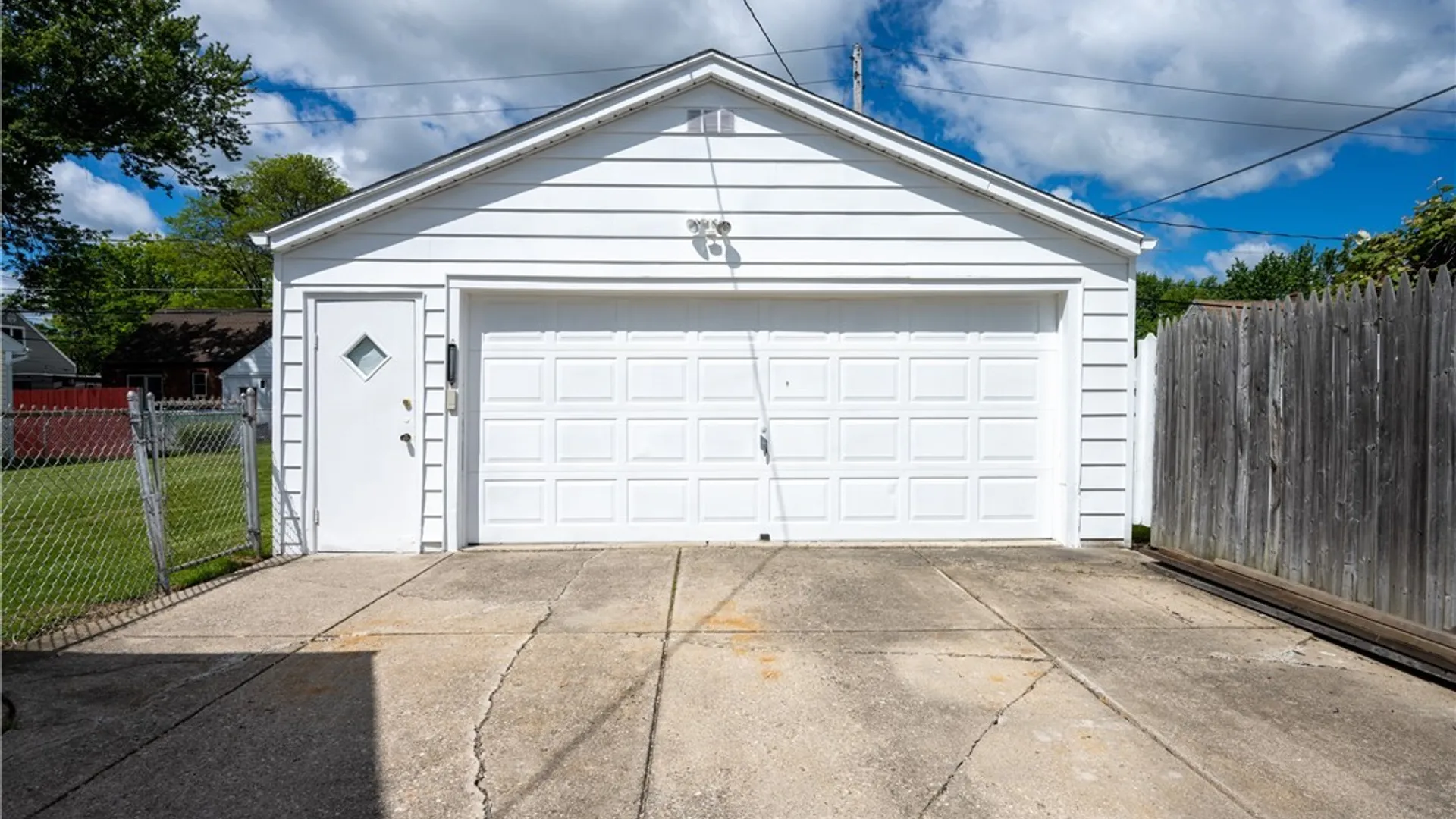Property at 44 Warren Avenue, West Seneca, NY 14224 35