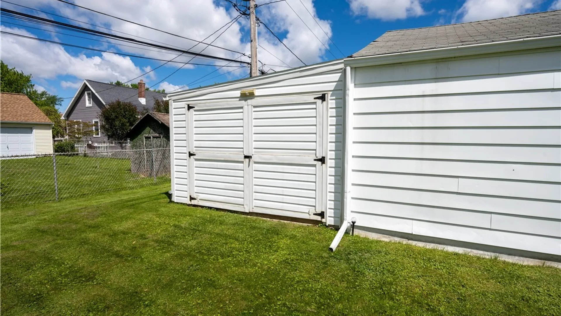 Property at 44 Warren Avenue, West Seneca, NY 14224 38