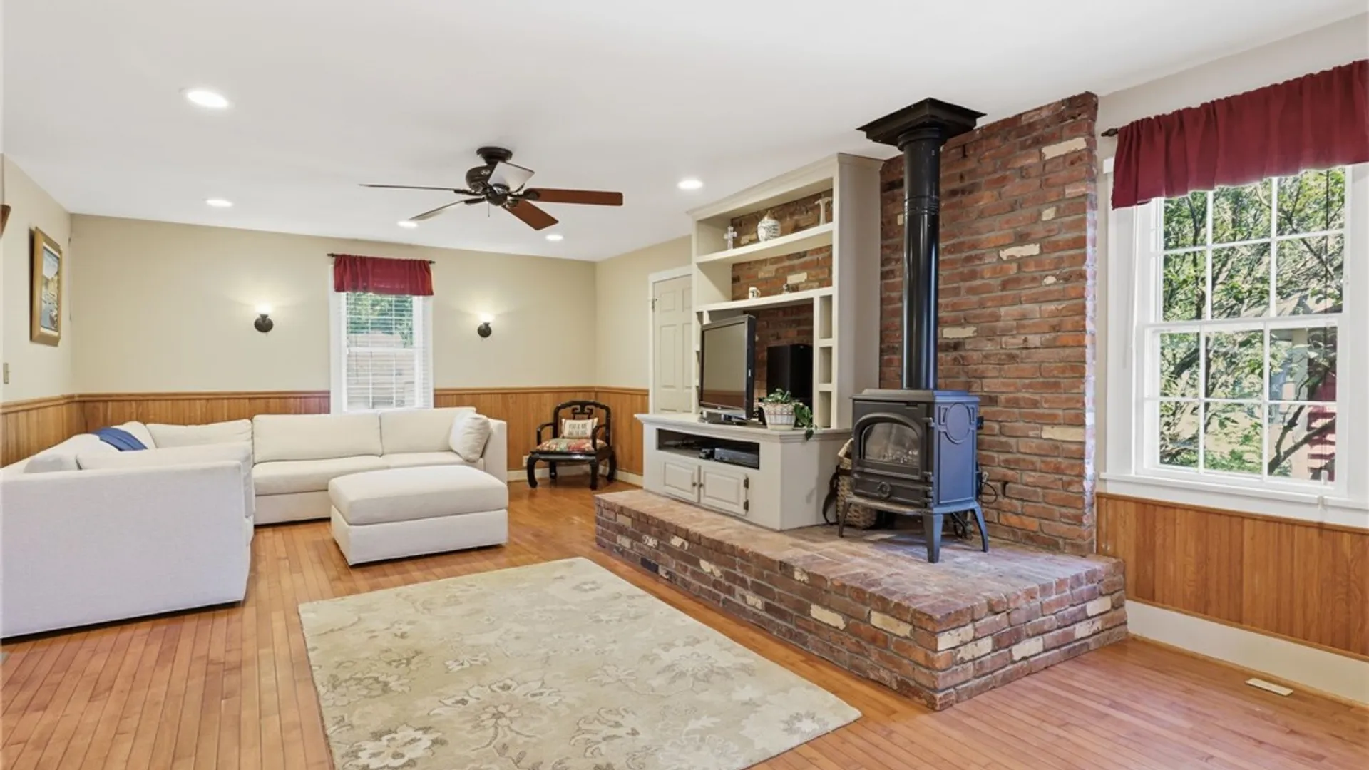 Property at 62 West Ave, Perinton, NY 14450 18