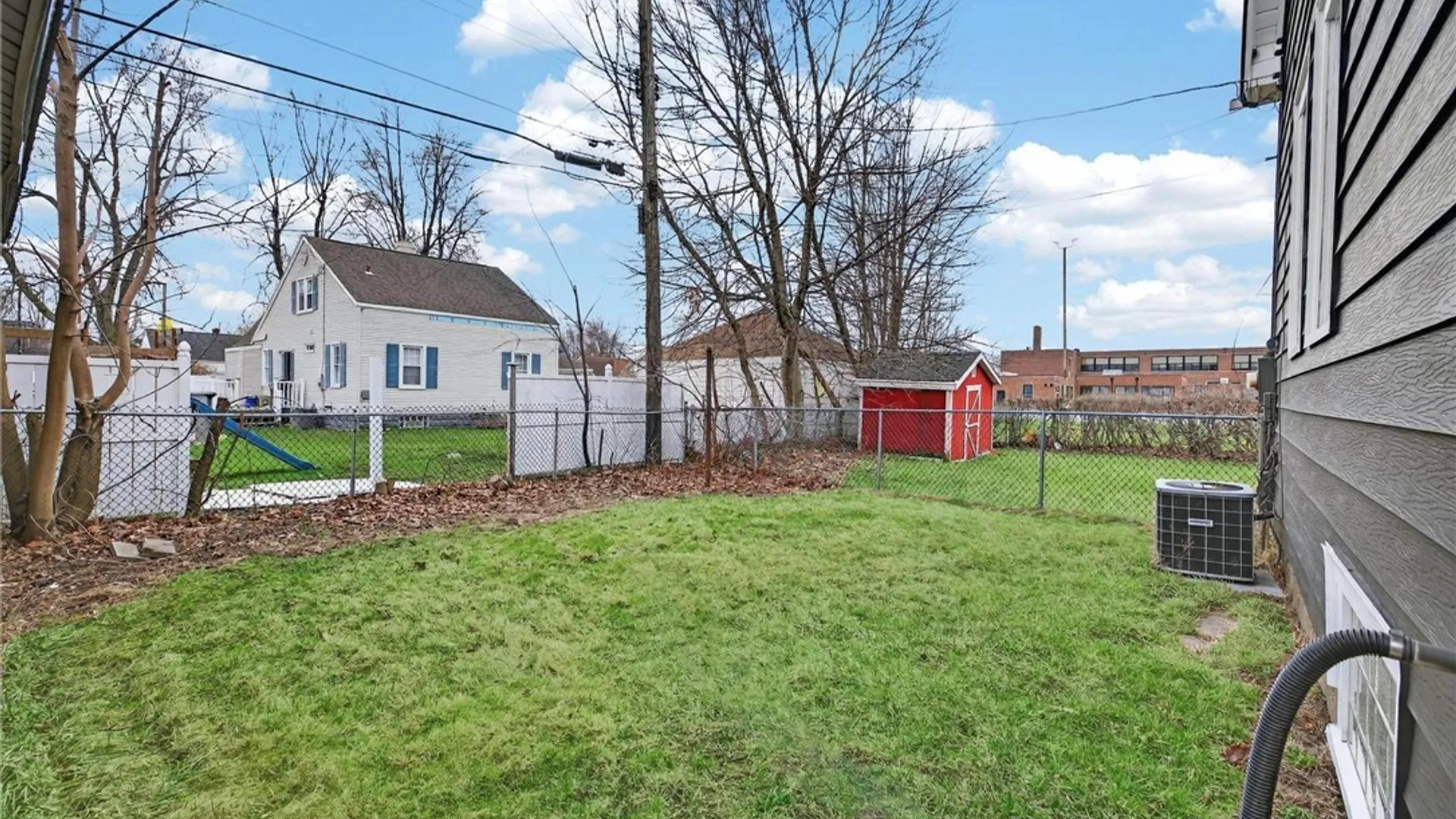 Property at 121 Ridgewood Road, Buffalo, NY 14220 24