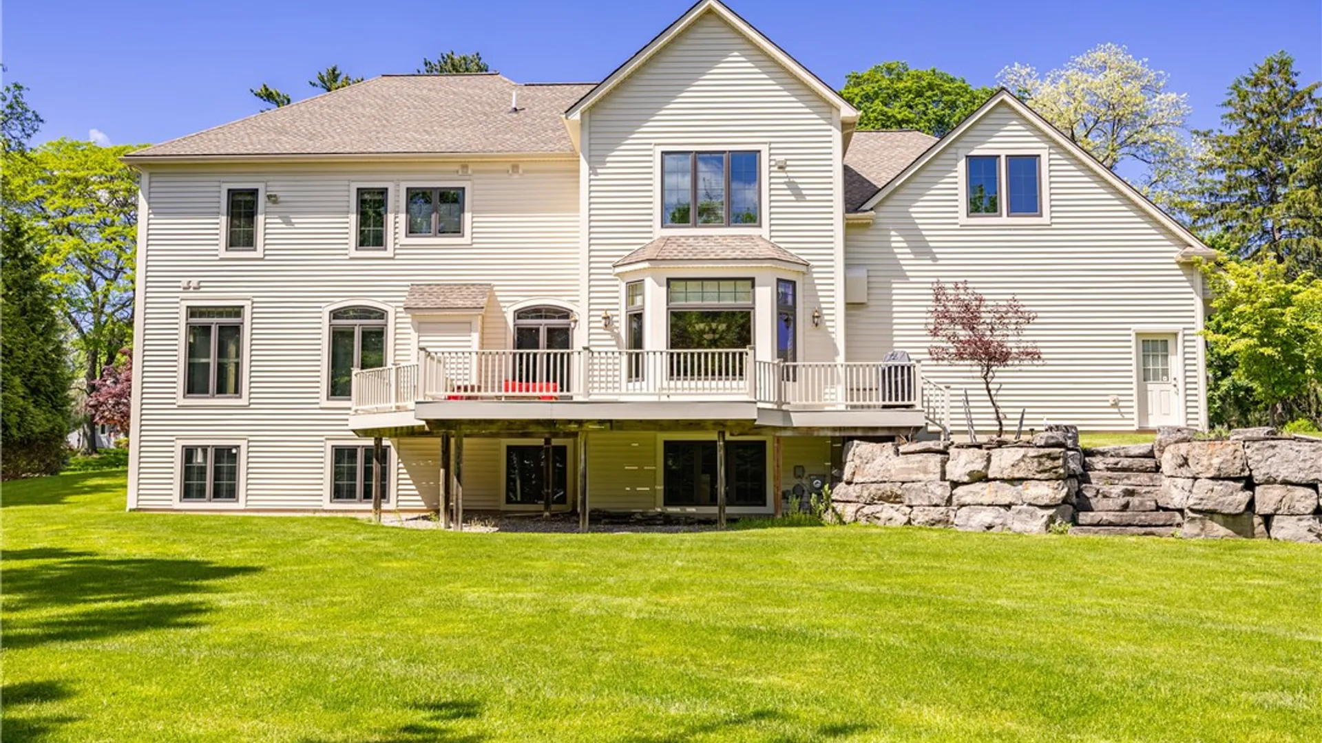 Property at 488 Clover Hills Drive, Brighton, NY 14618 40