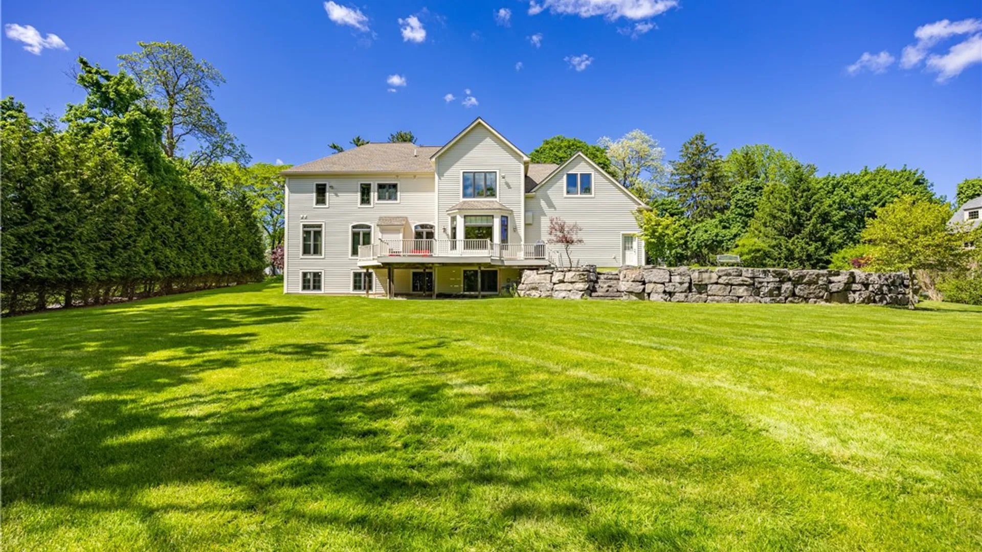 Property at 488 Clover Hills Drive, Brighton, NY 14618 9