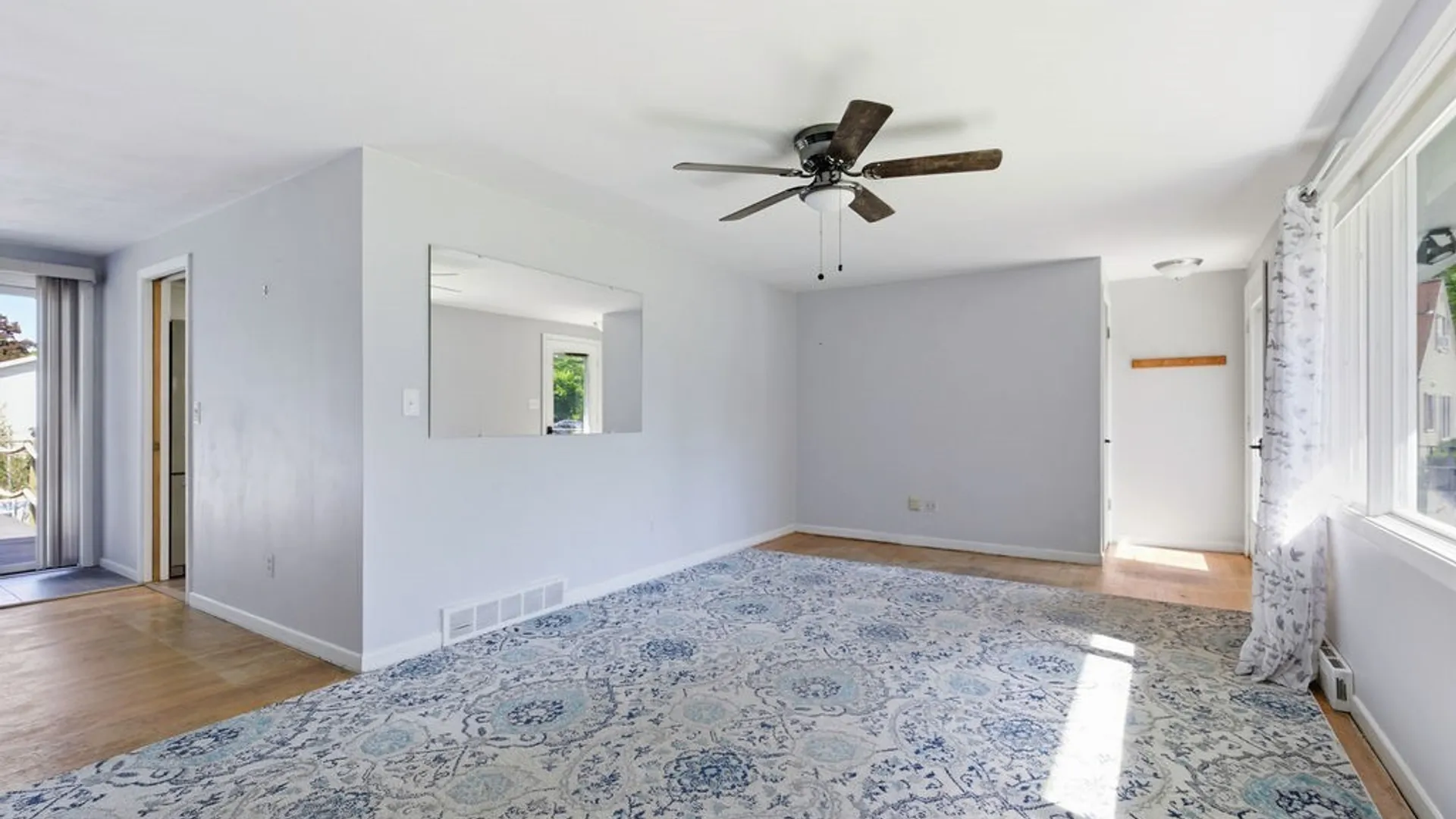 Property at 3 Trelign Drive, Cicero, NY 13212 13