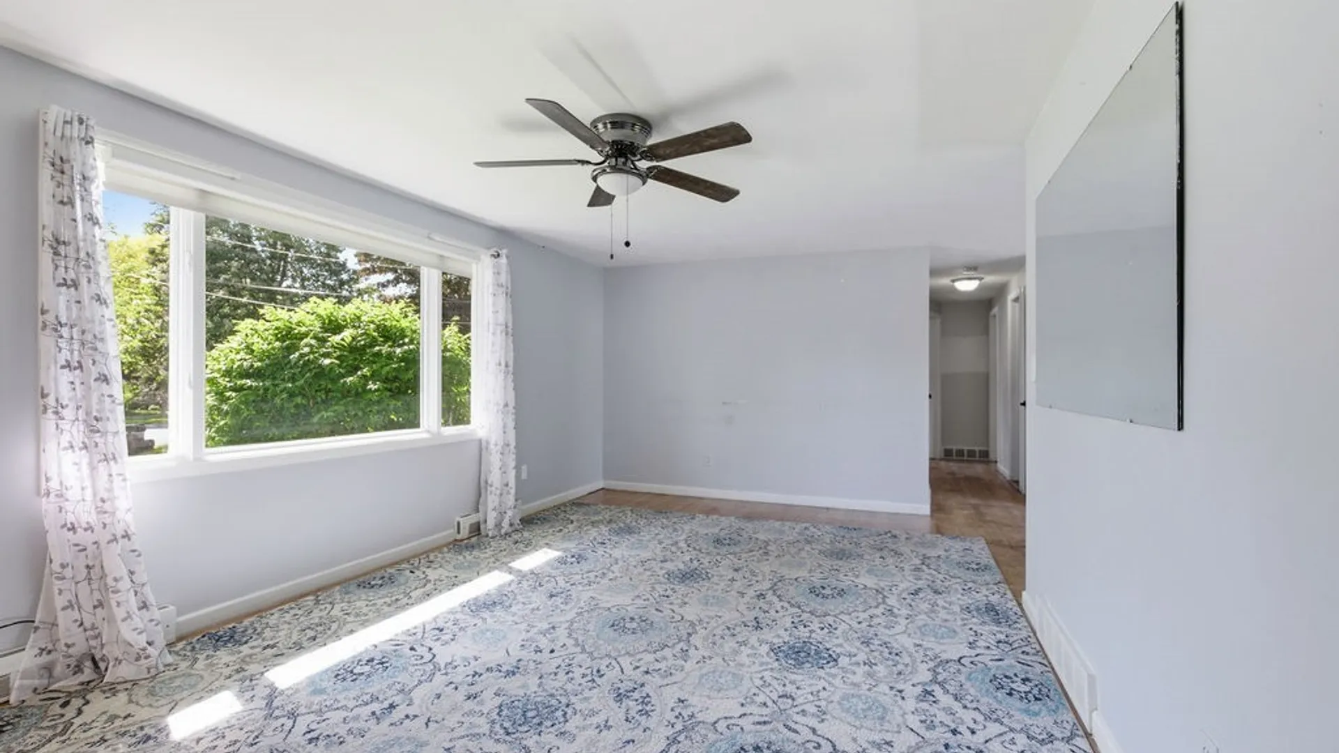 Property at 3 Trelign Drive, Cicero, NY 13212 14