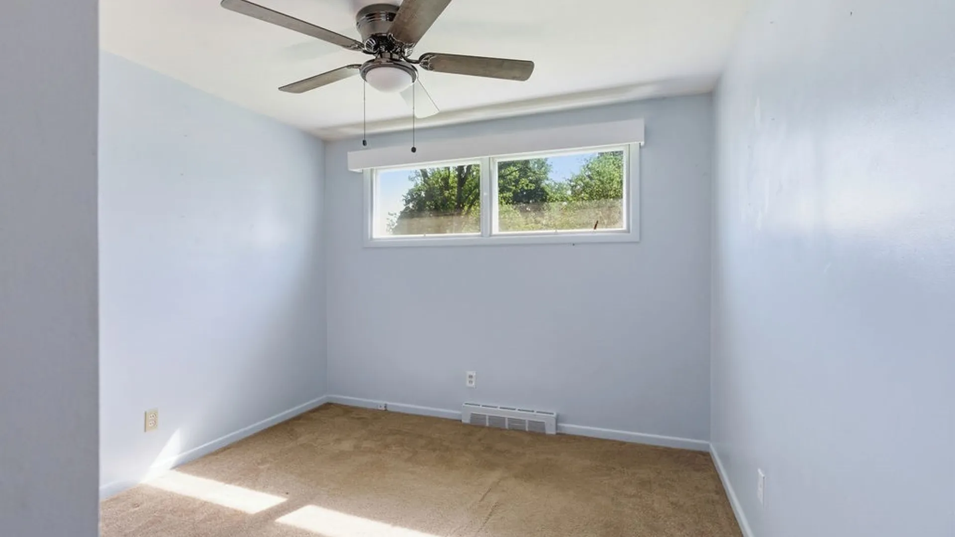 Property at 3 Trelign Drive, Cicero, NY 13212 25