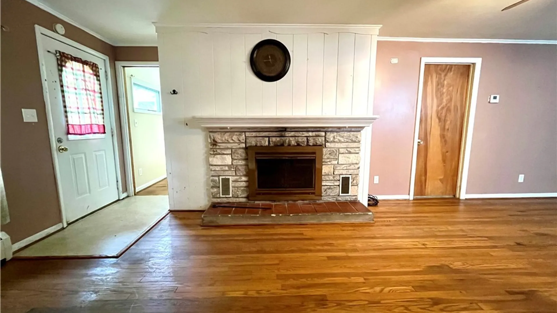 Property at 33 W 9th Street, Oswego, NY 13126 16