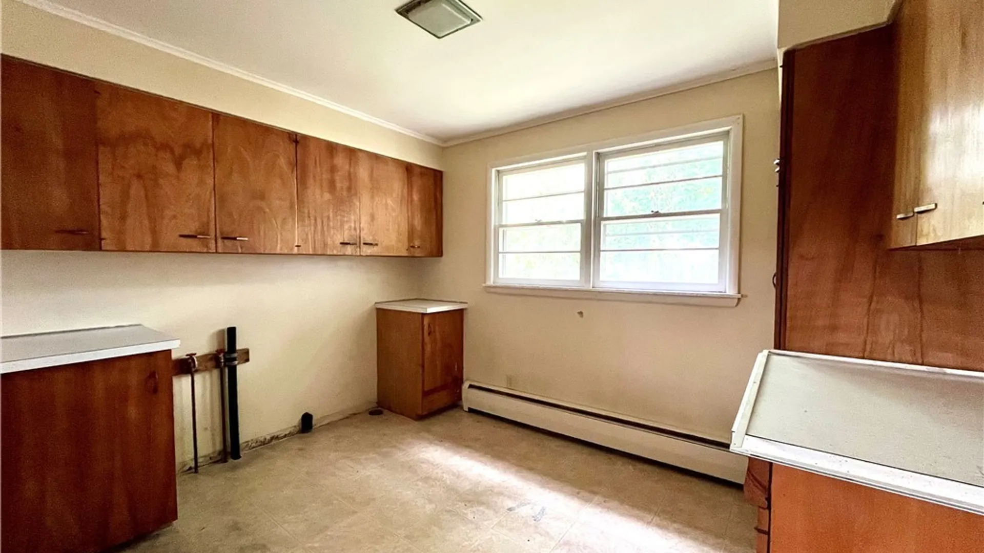 Property at 33 W 9th Street, Oswego, NY 13126 23