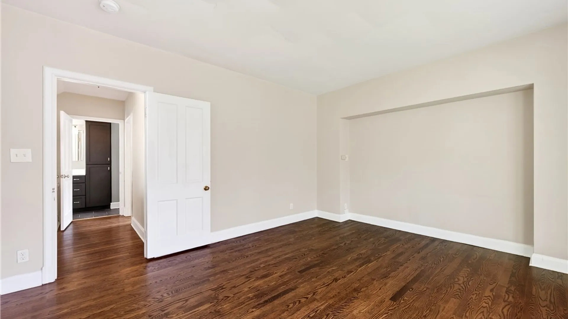 Property at 160 Mariner Street, Buffalo, NY 14201 25