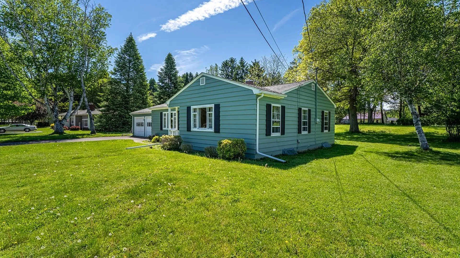 Property at 31 Heiler Drive, Aurora, NY 14052 5