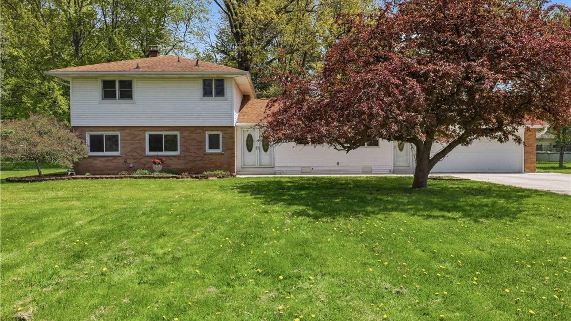 Property at 3499 Baseline Road, Grand Island, NY 14072 3