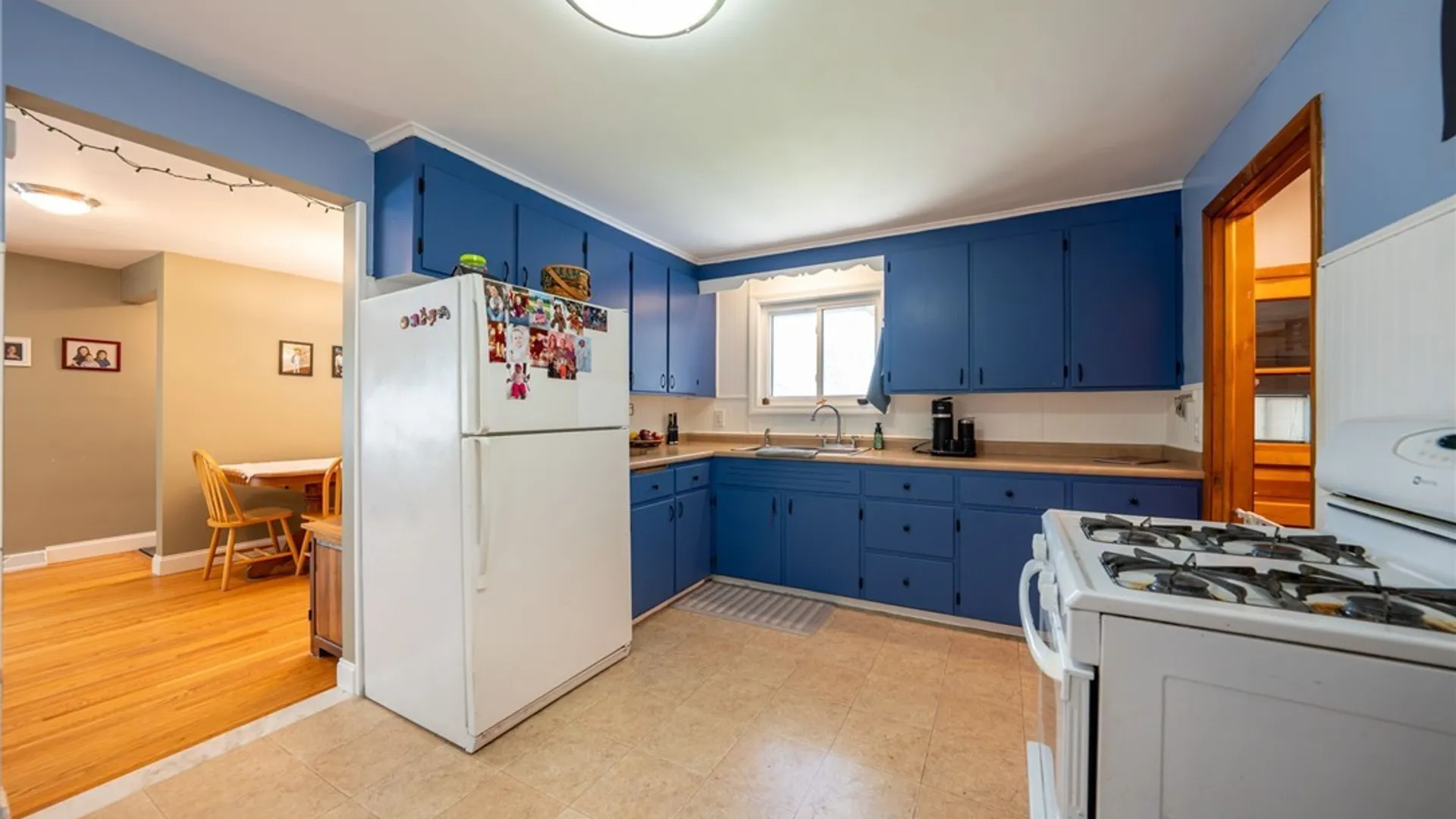 Property at 297 Burch Avenue, West Seneca, NY 14210 14