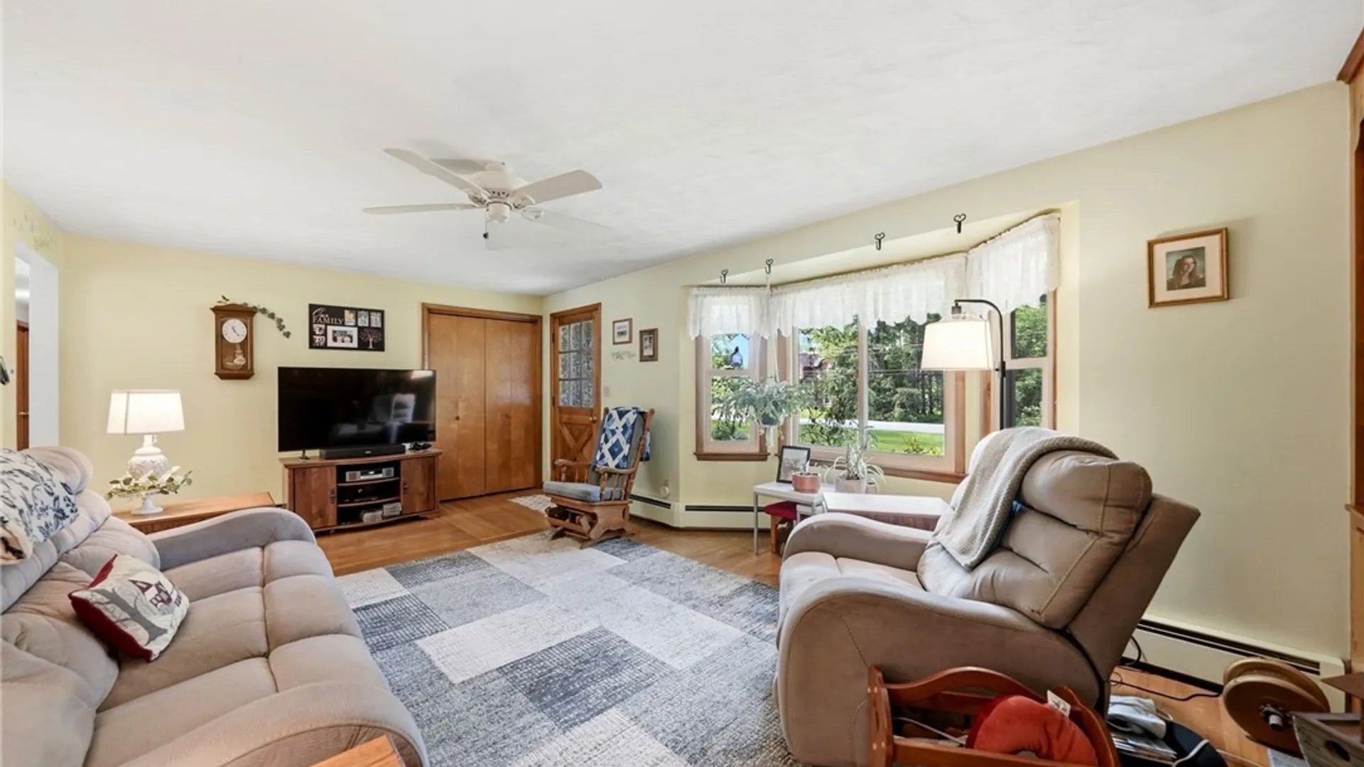 Property at 701 Stolle Road, Elma, NY 14059 9