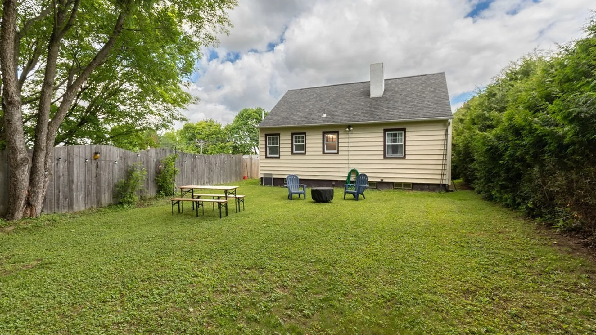 Property at 402 Beverly Drive, Camillus, NY 13219 26