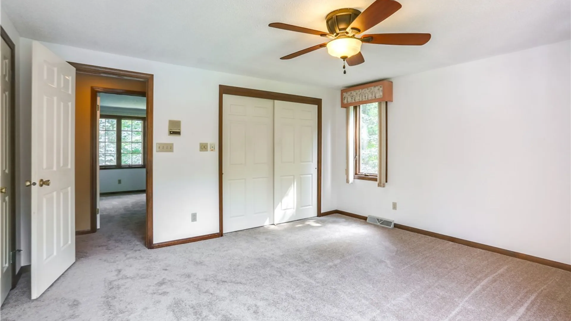 Property at 140 S Jerge Drive, Elma, NY 14059 19