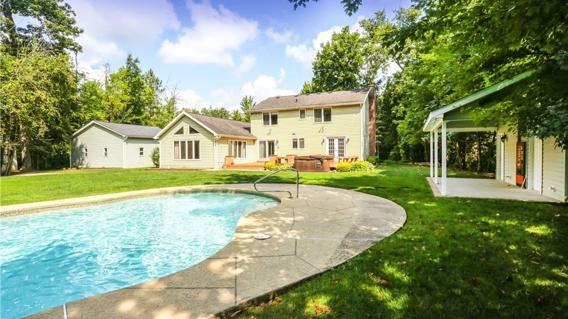 Property at 140 S Jerge Drive, Elma, NY 14059 35