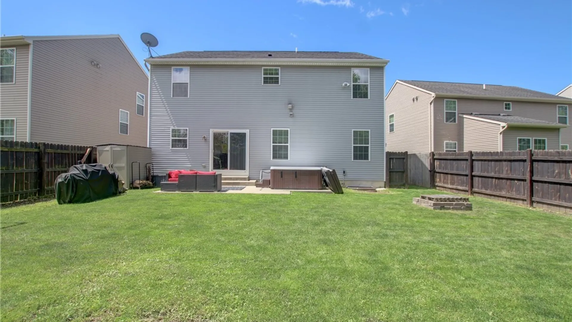 Property at 13 Scooter Lane, Hamburg, NY 14075 3