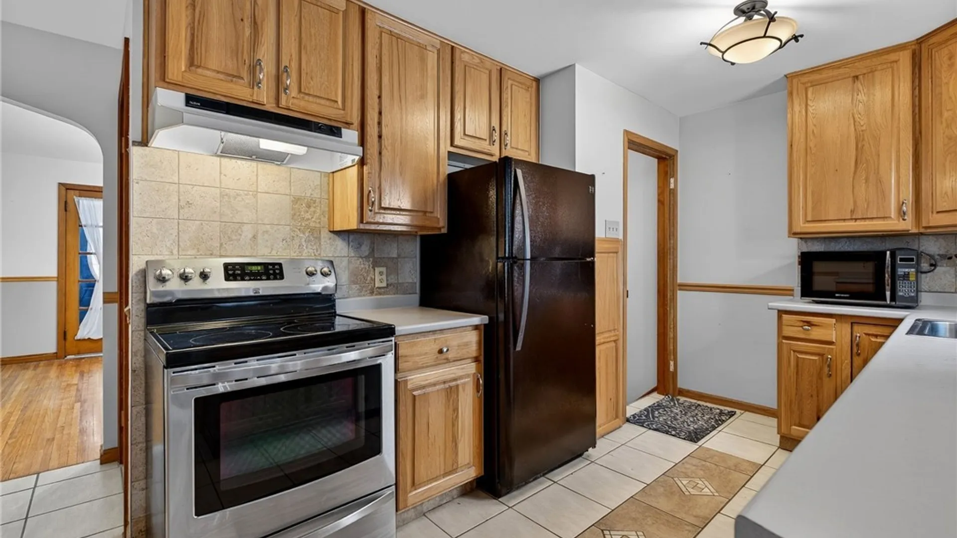 Property at 1009 Pasadena Avenue, Niagara Falls, NY 14304 10
