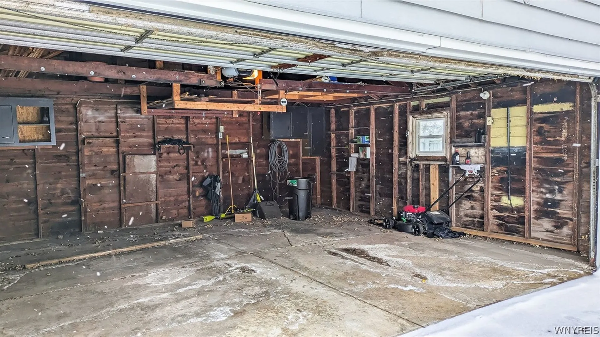 Property at 1009 Pasadena Avenue, Niagara Falls, NY 14304 36