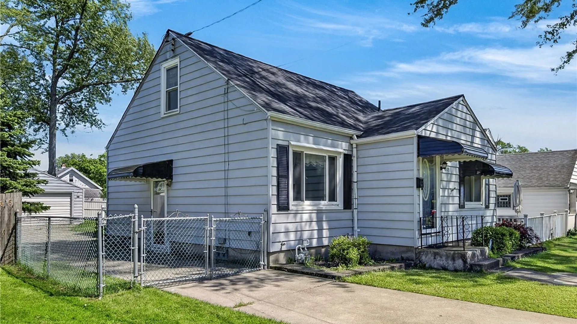 Property at 1009 Pasadena Avenue, Niagara Falls, NY 14304 40