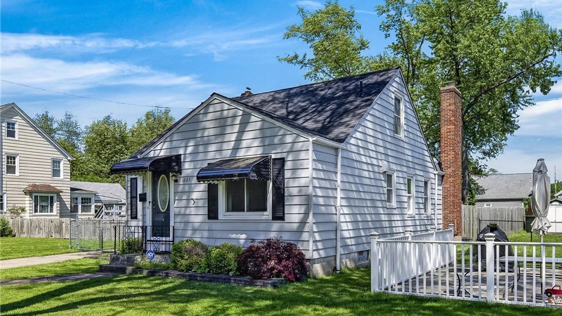 Property at 1009 Pasadena Avenue, Niagara Falls, NY 14304 41