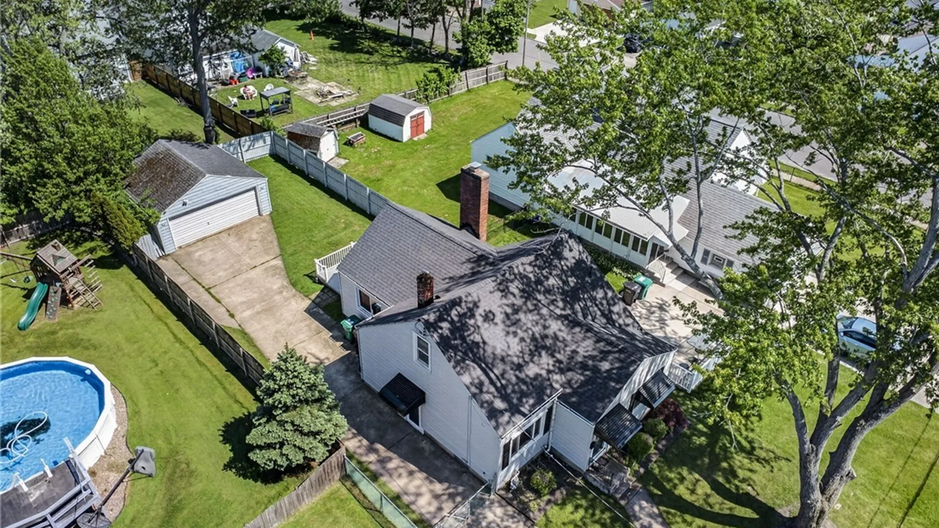 Property at 1009 Pasadena Avenue, Niagara Falls, NY 14304 43