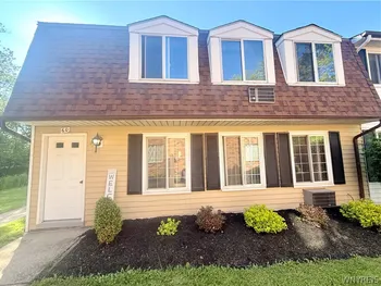 Property at 60 Wellington Court, Amherst, NY 14221