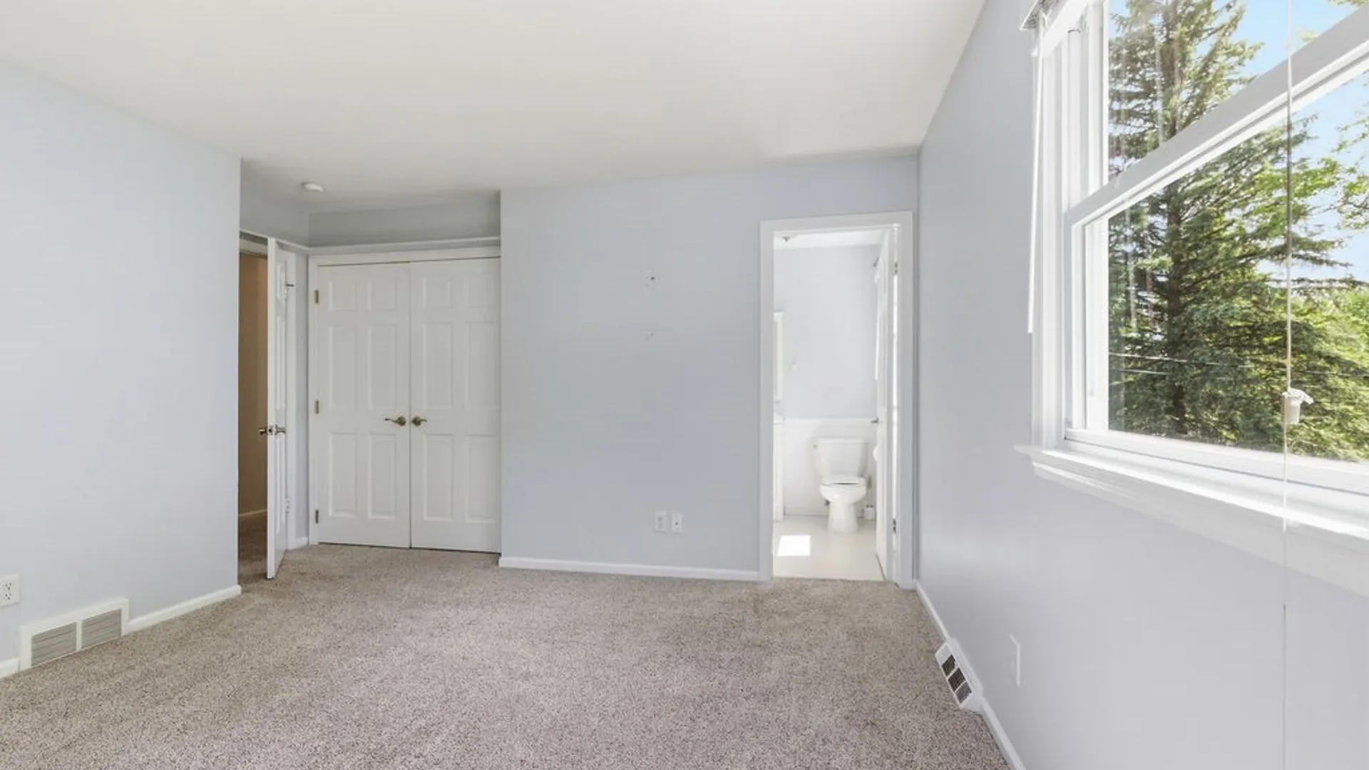 Property at 5560 Huntington Drive, Cazenovia, NY 13035 30